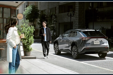 【モデル入り素材】Z（4WD）